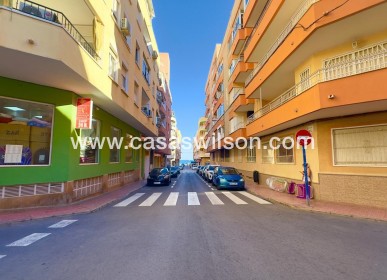 Sale - Apartment - Torrevieja - Centro