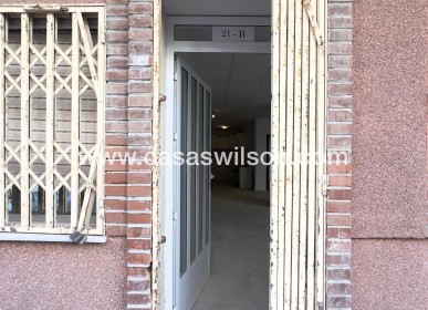 Sale - Apartment - Torrevieja - Centro