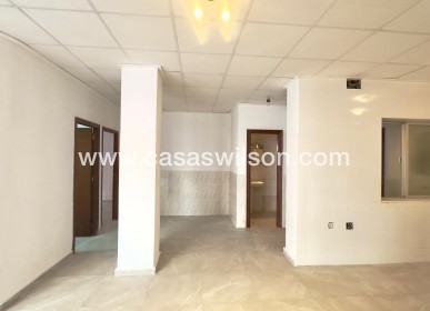 Sale - Apartment - Torrevieja - Centro