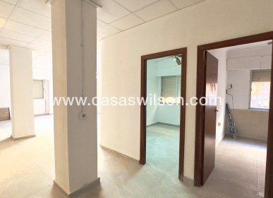 Sale - Apartment - Torrevieja - Centro