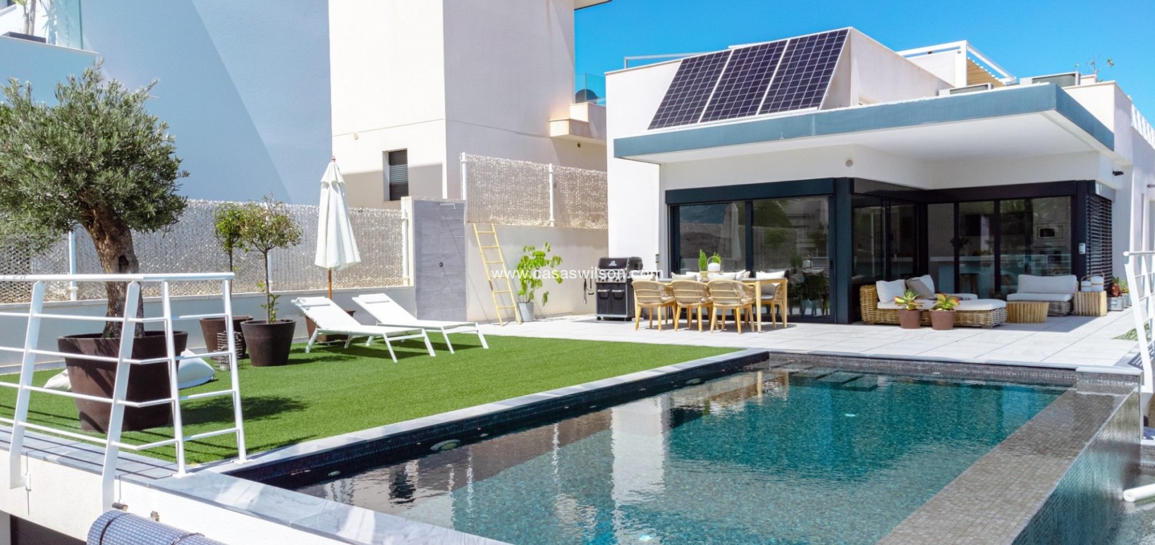 Sale - Villa - San Miguel de Salinas