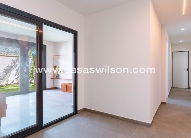 Sale - Villa - San Miguel de Salinas