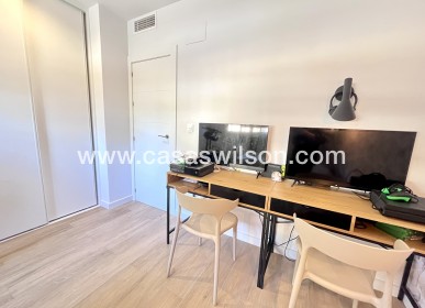 Venta - Apartamento - La Mata - Costa Blanca