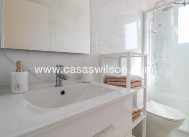 Sale - Apartment - Punta Prima - Costa Blanca