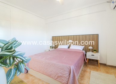Sale - Apartment - Punta Prima - Costa Blanca