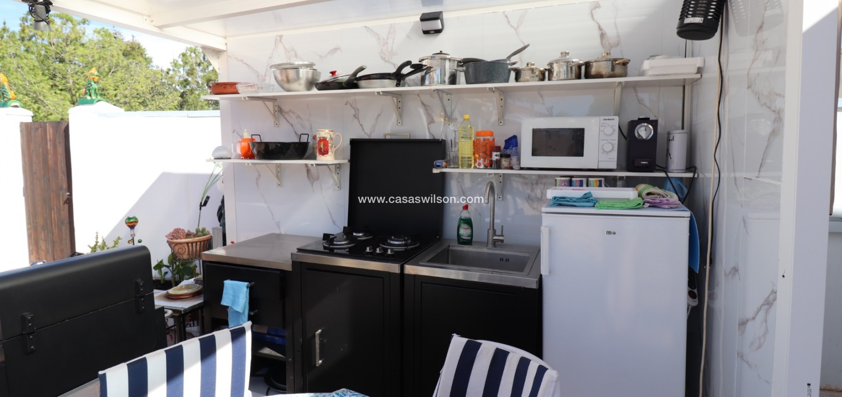 Sale - Villa - Hondón de las Nieves - Inland