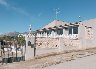 Sale - Villa - Crevillente - Inland
