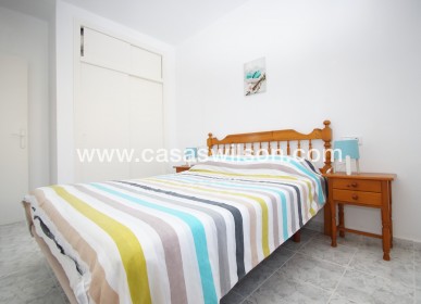 Sale - Bungalow - Orihuela Costa - Costa Blanca
