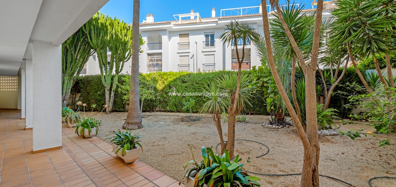 Sale - Apartment - Altea