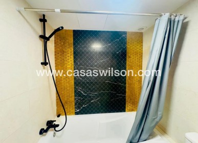 Sale - Apartment - Torrevieja - Acequion