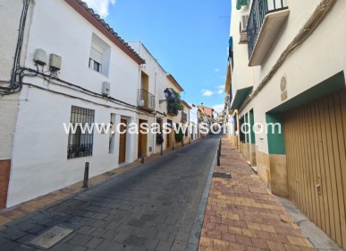 Sale - Townhouse - La Nucía - Costa Blanca