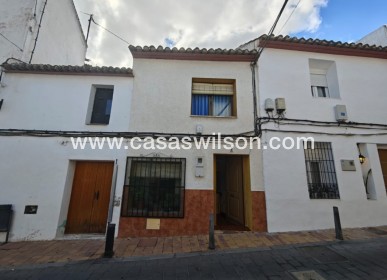 Sale - Townhouse - La Nucía - Costa Blanca