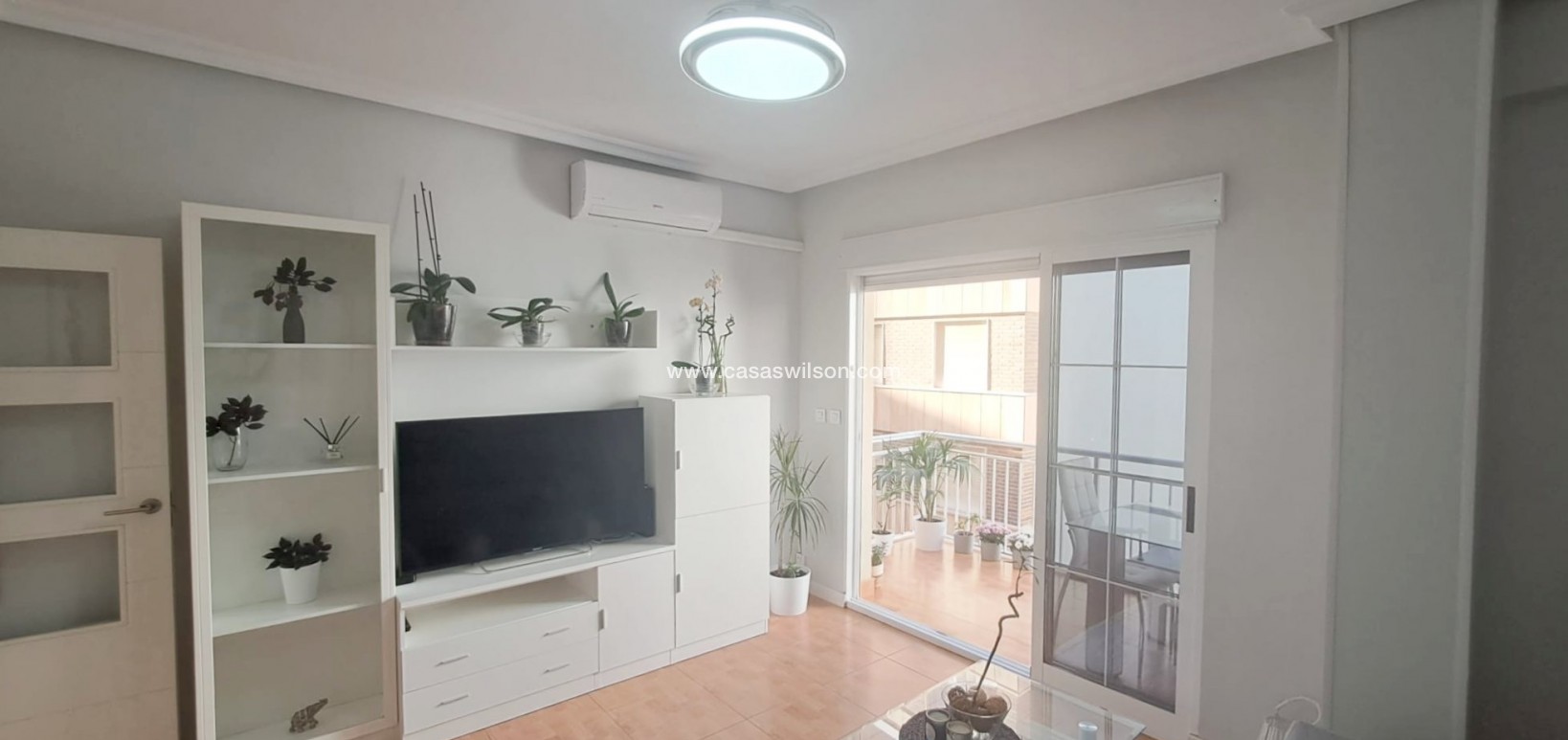 Sale - Appartement - Torrevieja - Costa Blanca