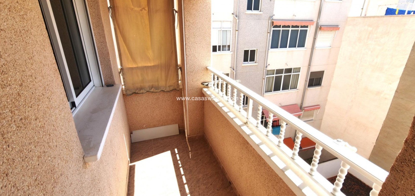 Sale - Appartement - Torrevieja - Estacion De Autobuses