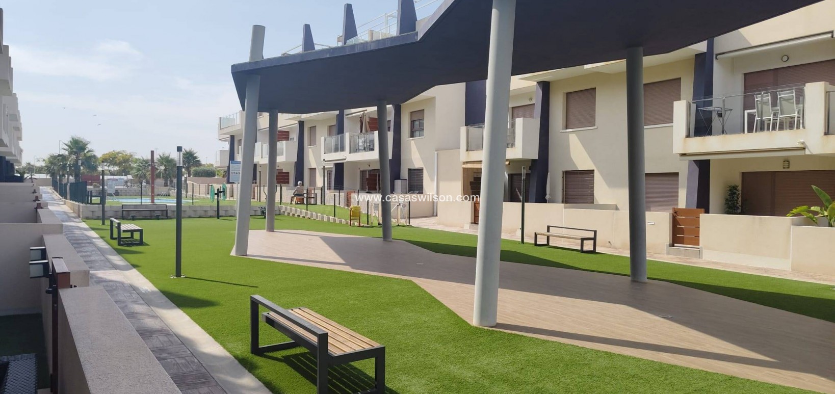 Sale - Bungalow - Pilar de la Horadada - La Torre de la Horadada