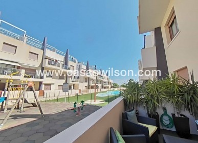 Sale - Bungalow - Pilar de la Horadada - La Torre de la Horadada