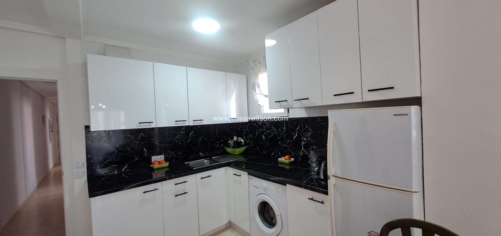 Sale - Apartment - Torrevieja - Costa Blanca