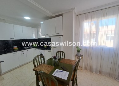 Sale - Apartment - Torrevieja - Costa Blanca