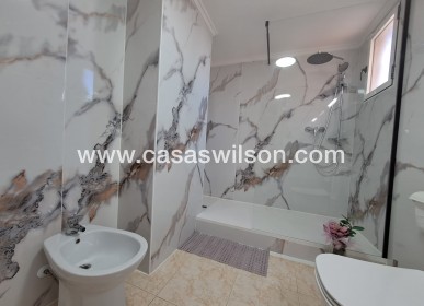 Sale - Apartment - Torrevieja - Costa Blanca