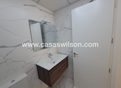 Sale - Appartement - Torrevieja - Costa Blanca