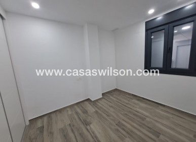Sale - Appartement - Torrevieja - Costa Blanca