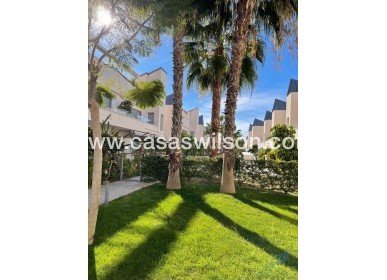 Sale - Bungalow - Torrevieja - Costa Blanca