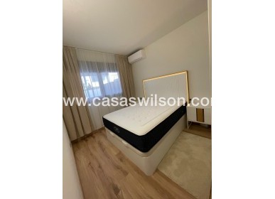 Sale - Bungalow - Torrevieja - Costa Blanca