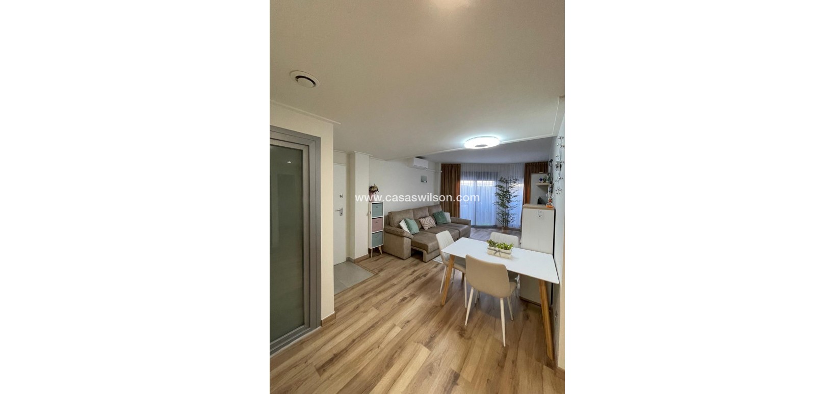 Sale - Bungalow - Torrevieja - Costa Blanca