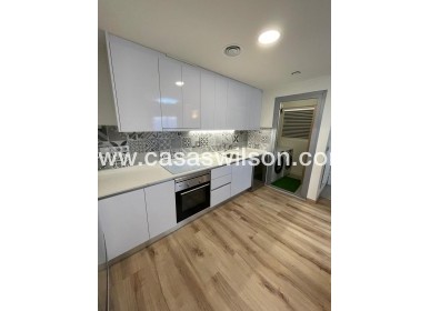 Sale - Bungalow - Torrevieja - Costa Blanca