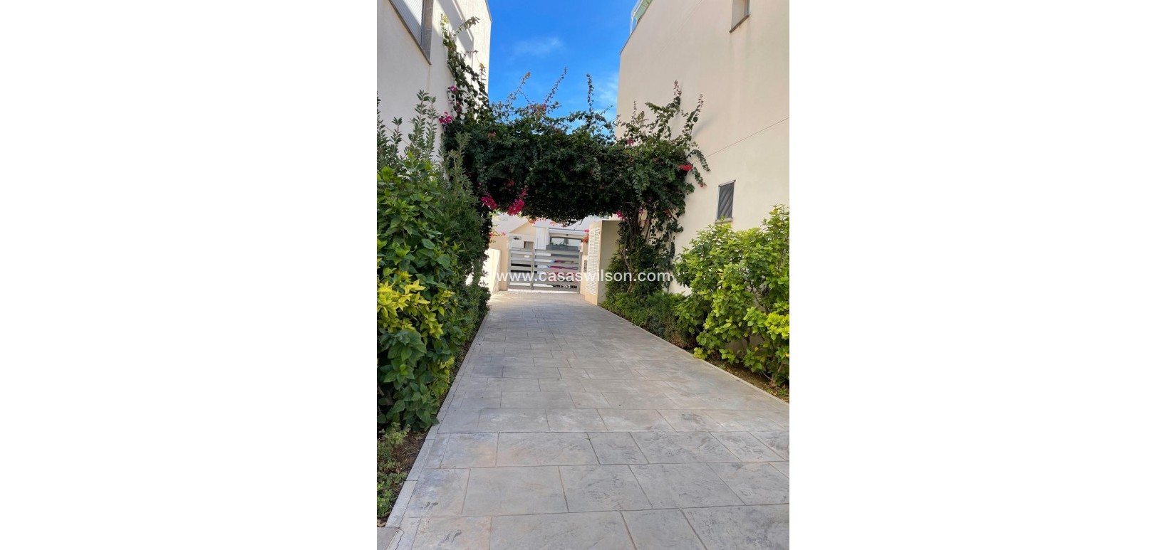 Sale - Bungalow - Torrevieja - Costa Blanca