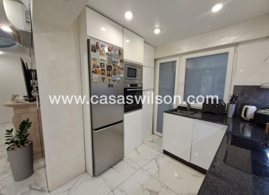 Sale - Apartment - Torrevieja - Costa Blanca