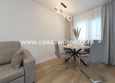 Sale - Townhouse - Torrevieja - Costa Blanca