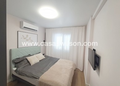 Sale - Townhouse - Torrevieja - Costa Blanca
