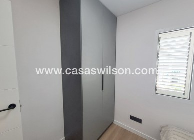 Sale - Townhouse - Torrevieja - Costa Blanca