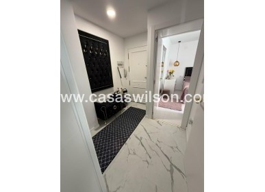 Sale - Apartment - Torrevieja - Costa Blanca