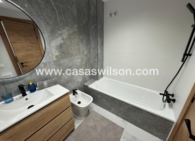 Sale - Apartment - Torrevieja - Costa Blanca