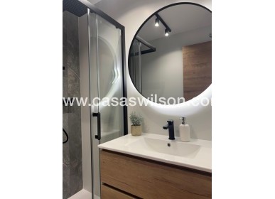 Sale - Apartment - Torrevieja - Costa Blanca