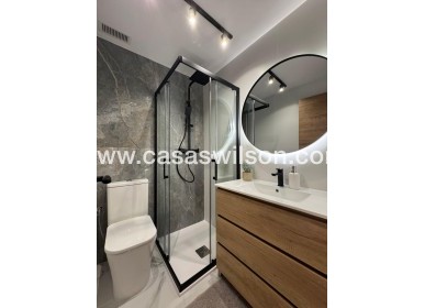 Sale - Apartment - Torrevieja - Costa Blanca