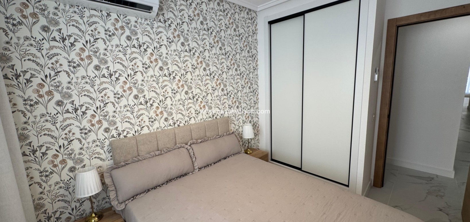 Sale - Apartment - Torrevieja - Costa Blanca