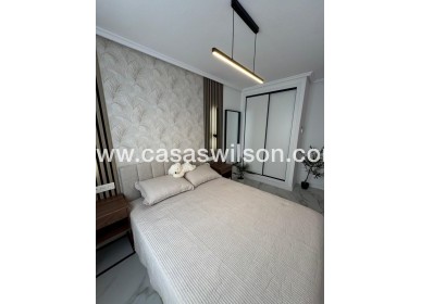 Sale - Apartment - Torrevieja - Costa Blanca