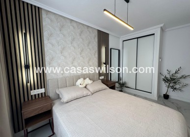 Sale - Apartment - Torrevieja - Costa Blanca