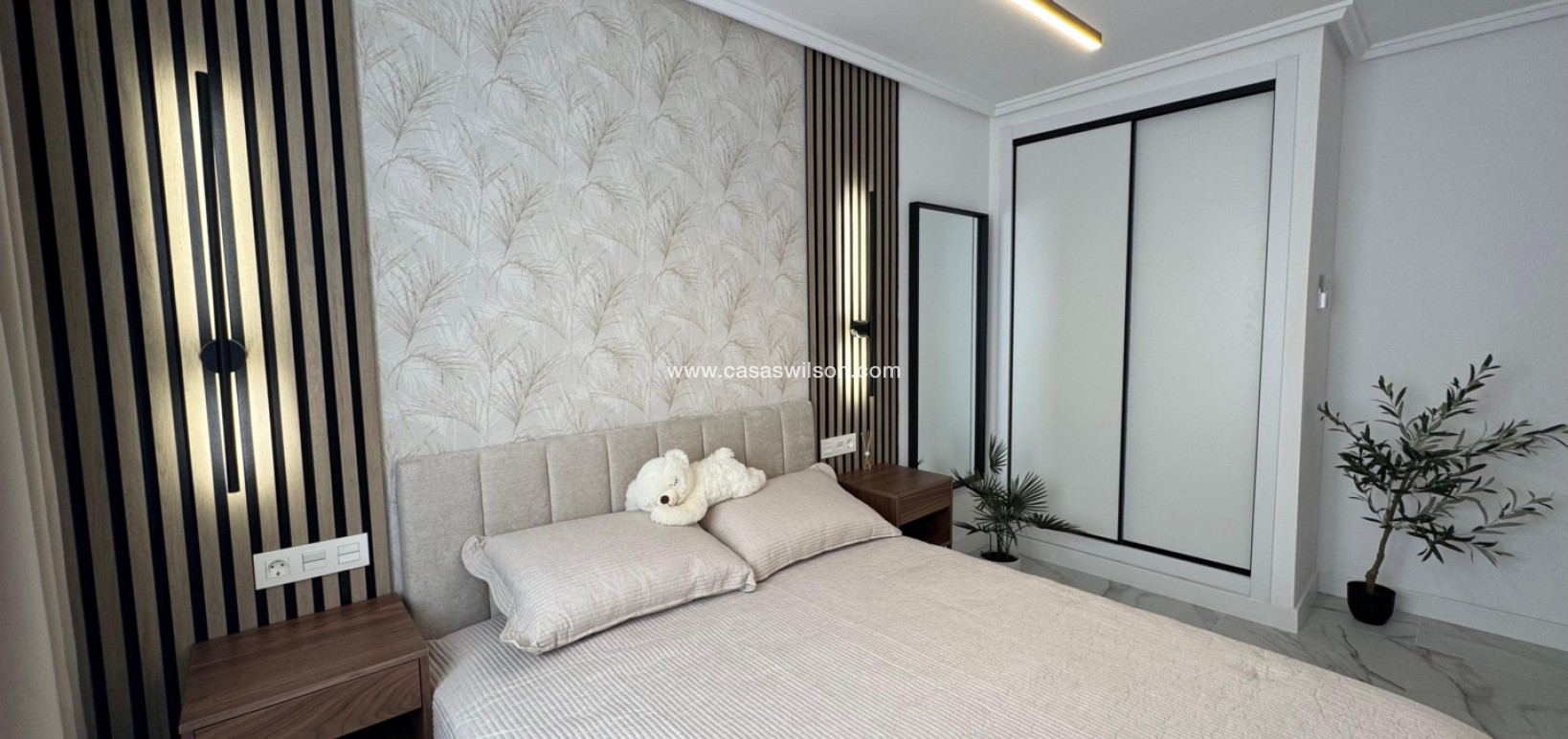 Sale - Apartment - Torrevieja - Costa Blanca