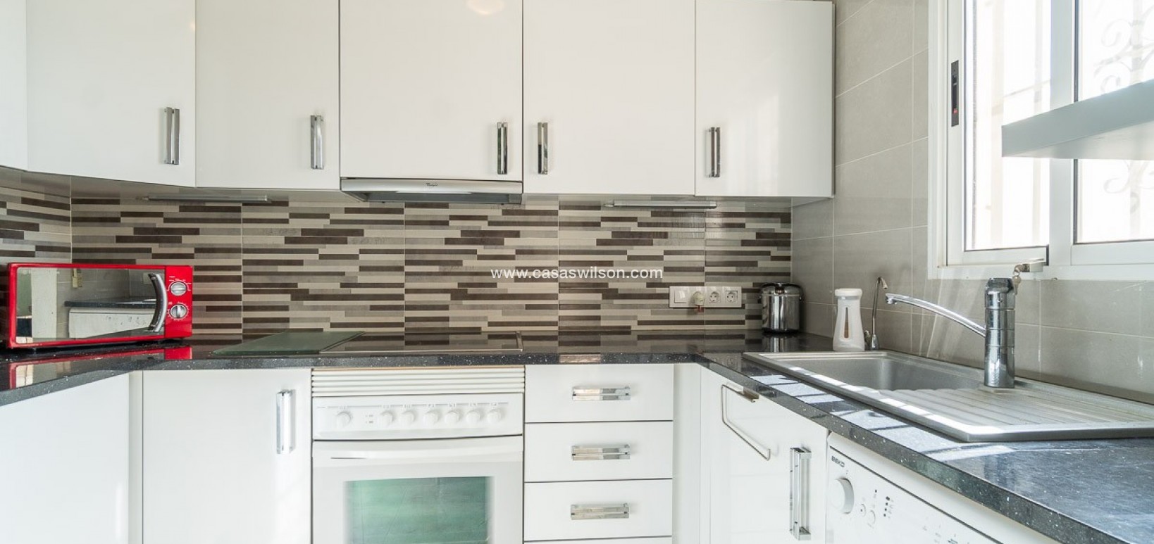 Sale - Townhouse - Pilar de la Horadada - Pinar de Campoverde