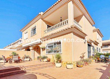 Sale - Townhouse - Orihuela Costa - Costa Blanca