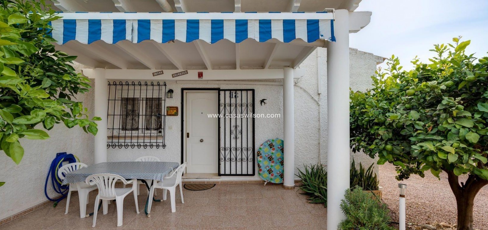 Sale - Villa - Orihuela Costa - La Florida