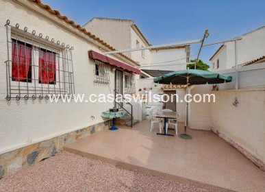 Sale - Villa - Orihuela Costa - La Florida