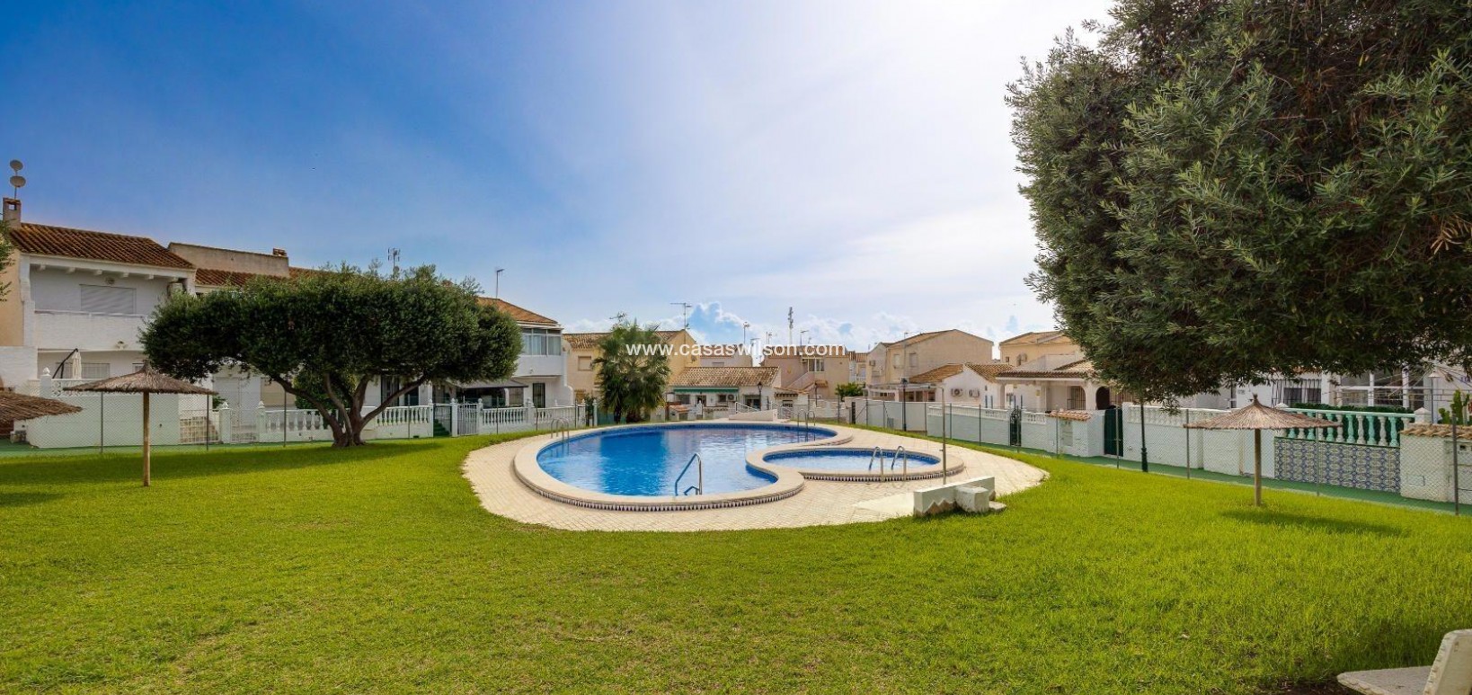 Sale - Villa - Orihuela Costa - La Florida