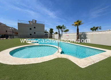 Sale - Bungalow - Pilar de la Horadada - Torre de la Horadada