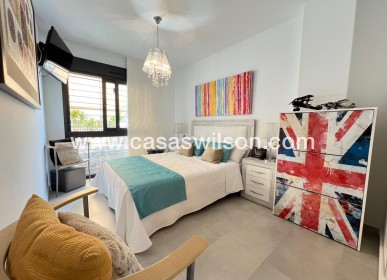 Sale - Bungalow - Pilar de la Horadada - Torre de la Horadada