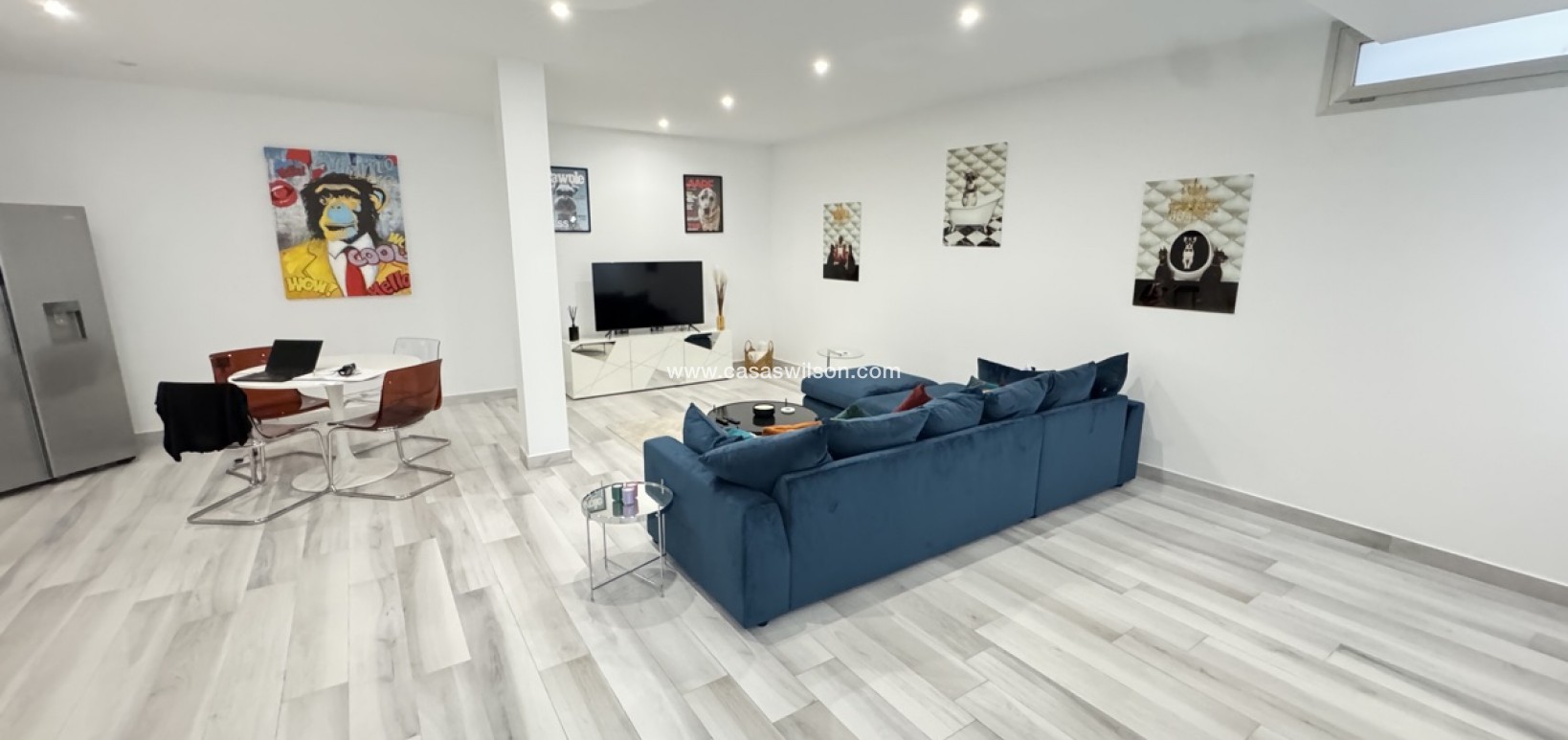 Sale - Villa - Lomas De Cabo Roig